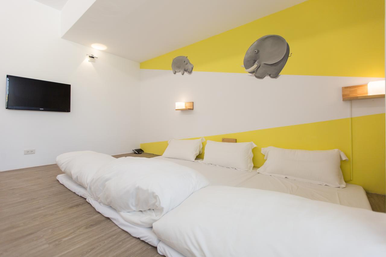 Traveller Inn - Mido Hotel T'ai-tung Exteriör bild