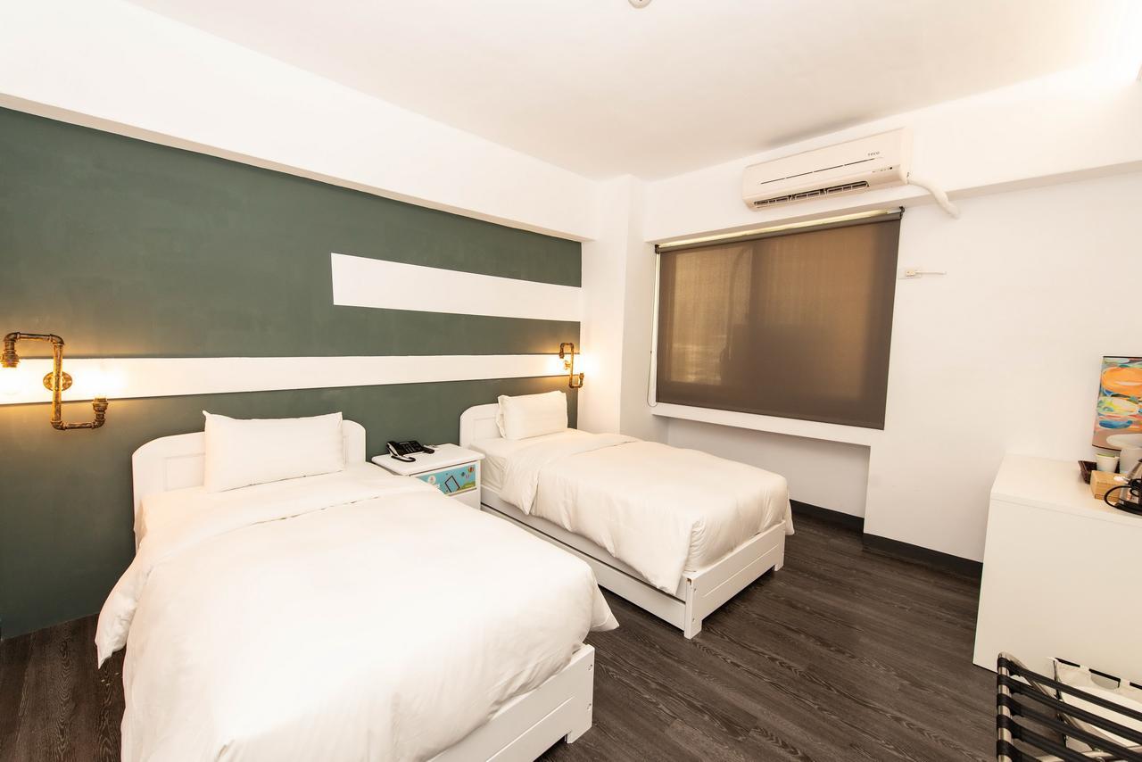 Traveller Inn - Mido Hotel T'ai-tung Exteriör bild