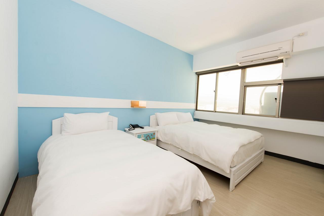 Traveller Inn - Mido Hotel T'ai-tung Exteriör bild