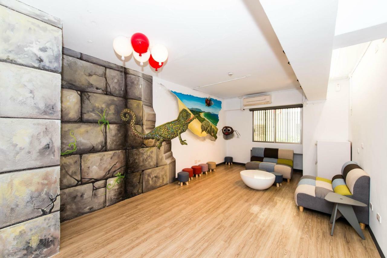 Traveller Inn - Mido Hotel T'ai-tung Exteriör bild